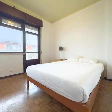 Double Bed In Old Town * Lissabon